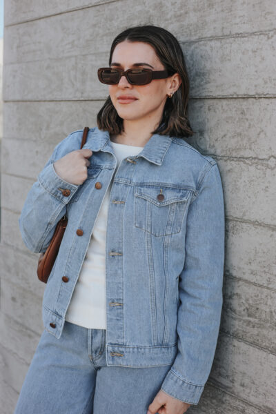 1x outfit reel + 3 photos