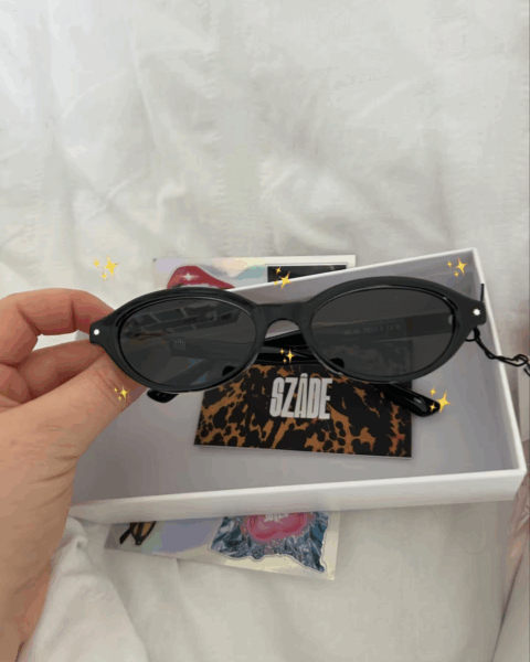 Unboxing / Product Content
